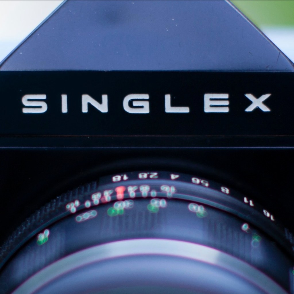 Canon 50mm 1.2 @ f/1.8