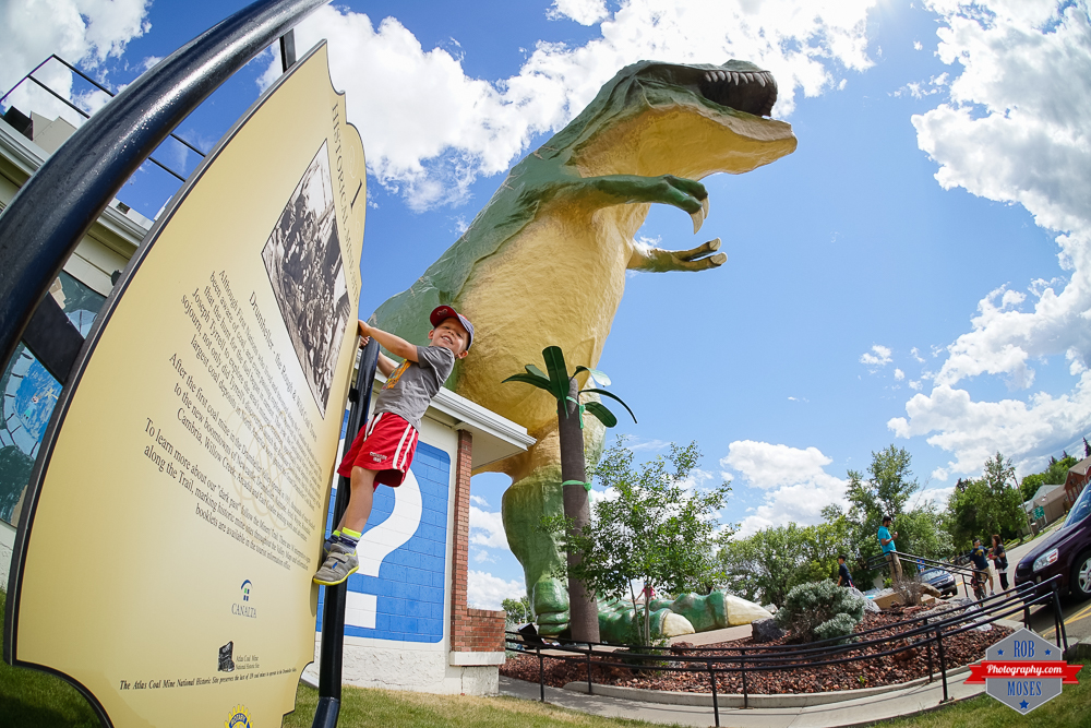 Drumheller Dinosaur Fun kids boys Rob Moses Photography Calgary Photographer Photographers Native American Famous un celebrity Tlingit Ojibawa Top Popular Best Good Canadian-6